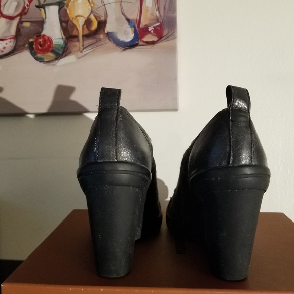 Aldo Wedge Booties - Picture 4 of 6